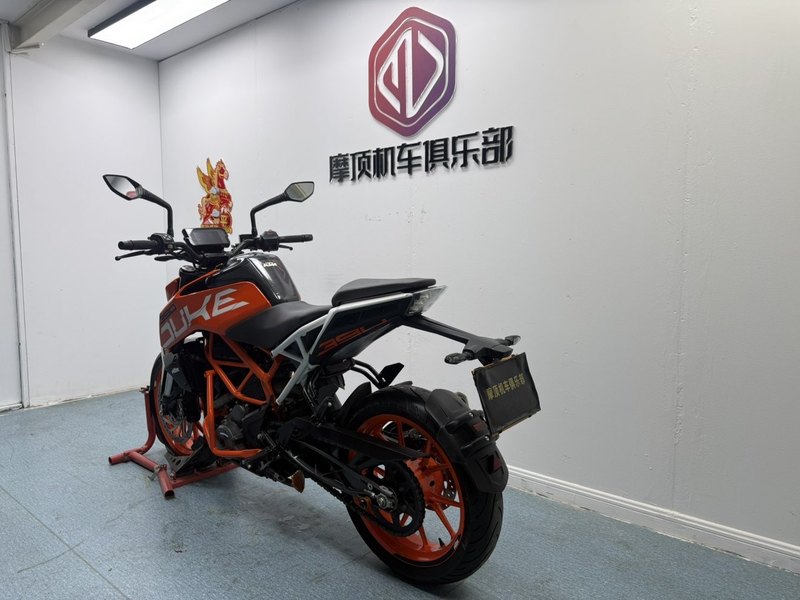 二手KTMR2R390 Duke