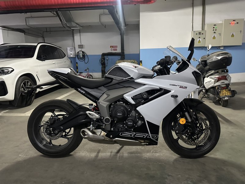 二手凯旋Daytona 660