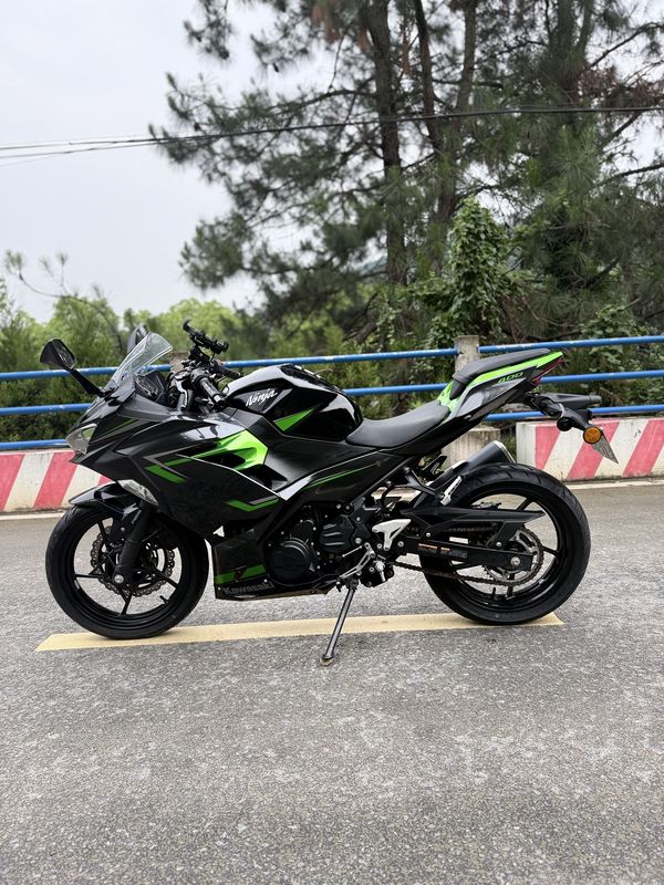 二手川崎Ninja 400