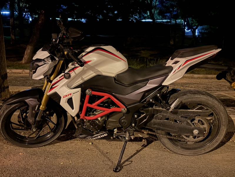 二手豪爵DR300