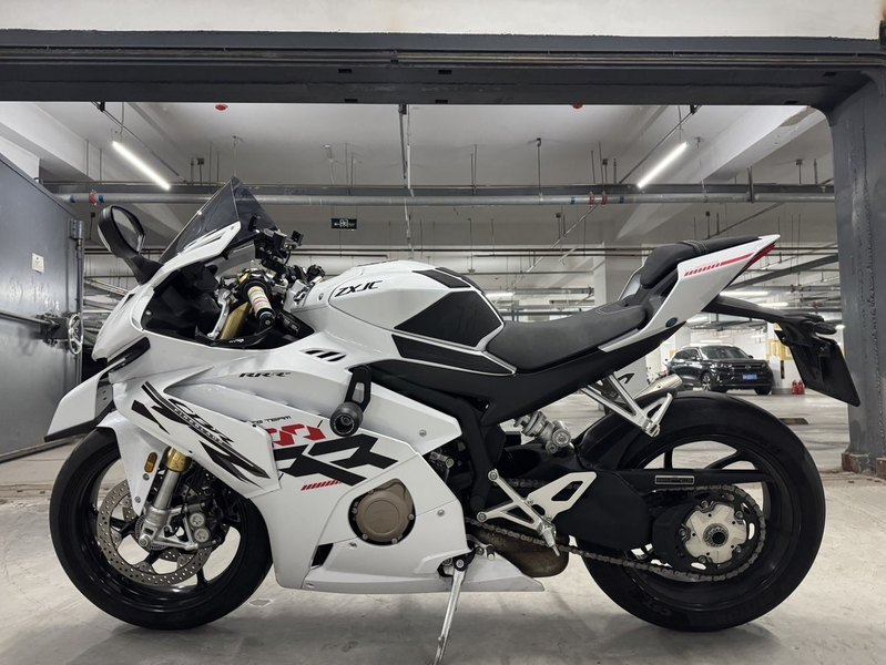 二手张雪机车500RR