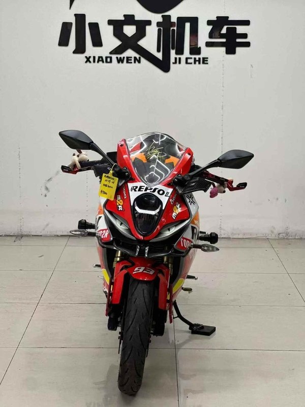 二手贝纳利龙卷风 Tornado 302R