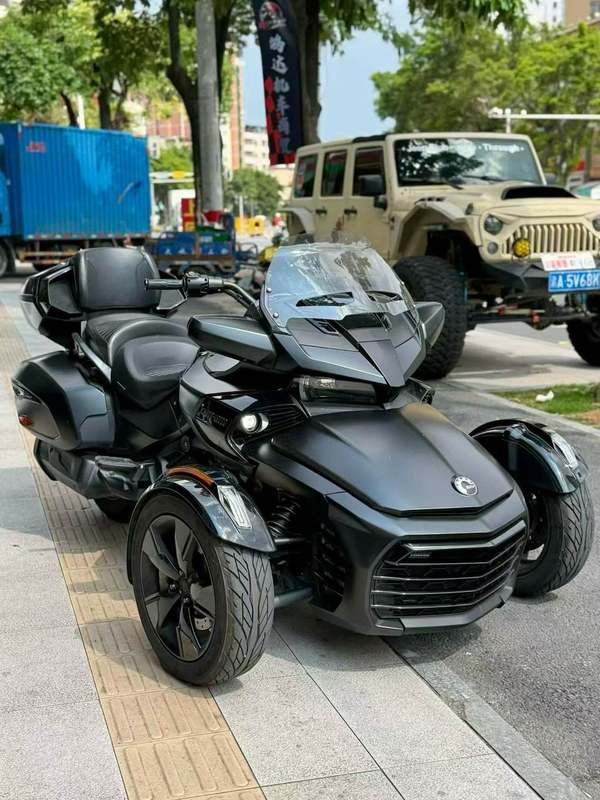 二手庞巴迪Spyder F3 