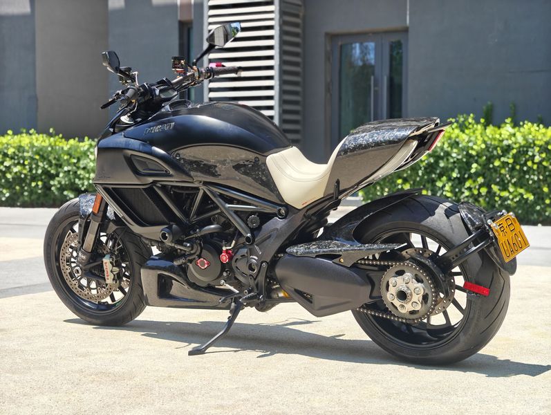二手杜卡迪Diavel Strada