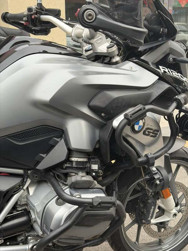 二手宝马R 1200 RS