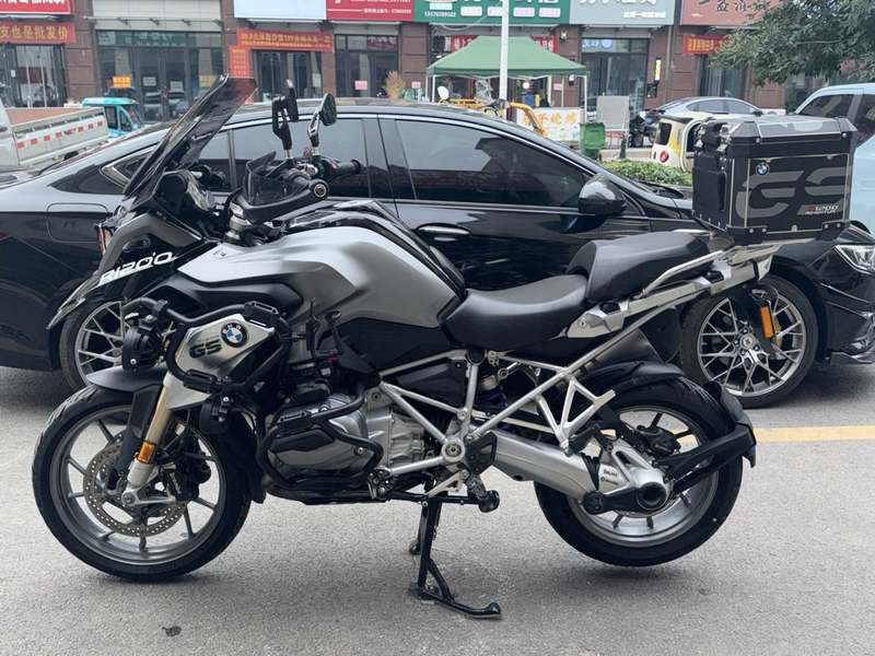 二手宝马R 1200 RS