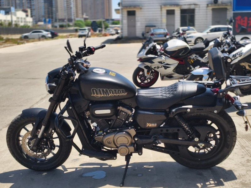 二手QJMOTOR闪300