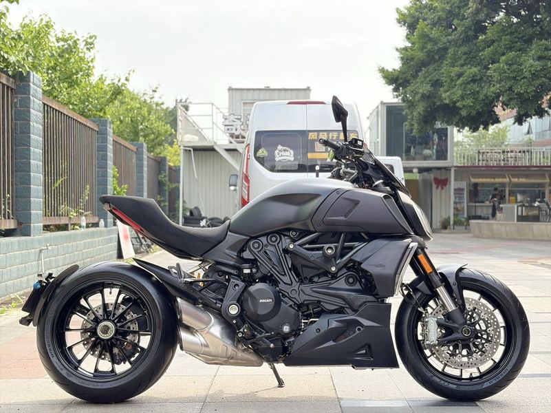 二手杜卡迪Diavel 