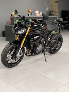 二手凯旋Speed Triple 1200