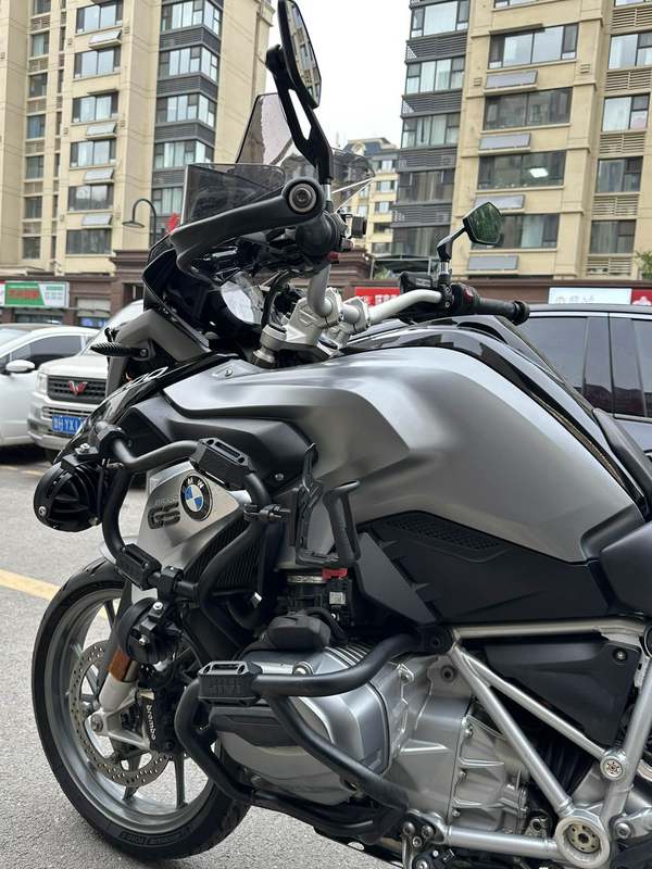 二手宝马R 1200 RS