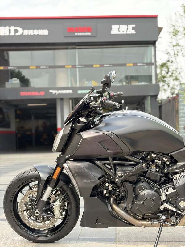 二手杜卡迪Diavel 