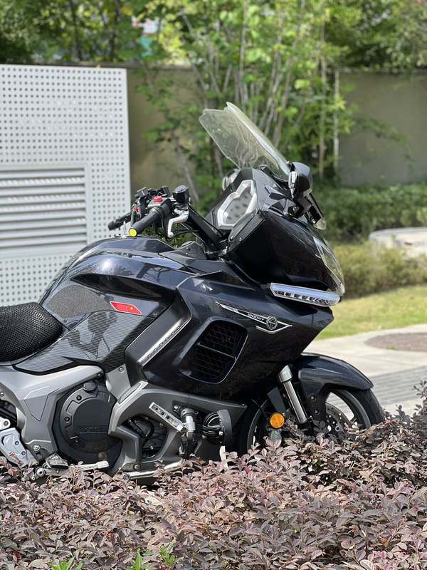二手贝纳利1200GT
