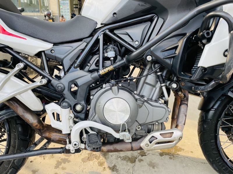 二手贝纳利金鹏 TRK502