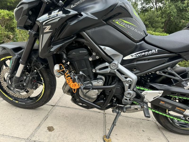 二手川崎Z900