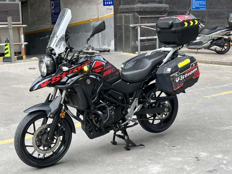 二手豪爵铃木DL250