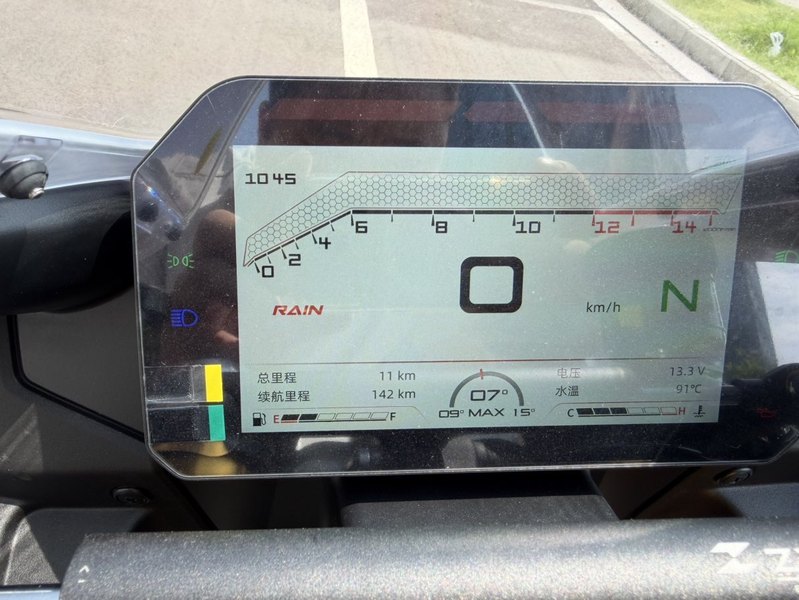 二手张雪机车820RR