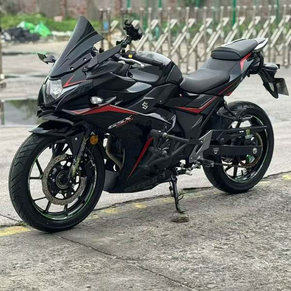 二手豪爵铃木GSX250R