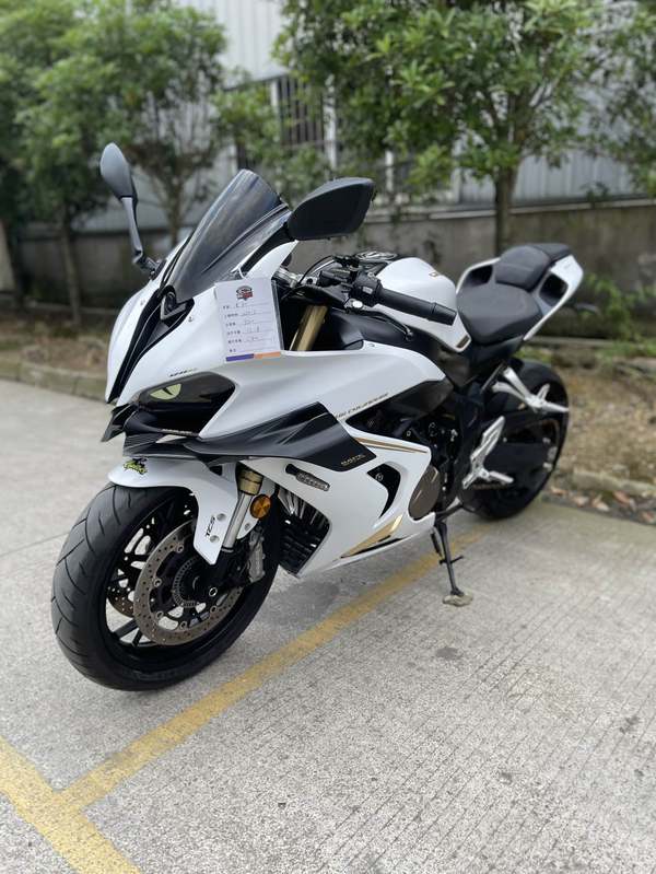 二手QJMOTOR赛800