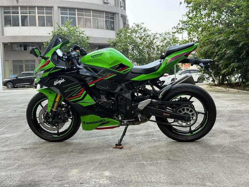 二手川崎ZX-4R