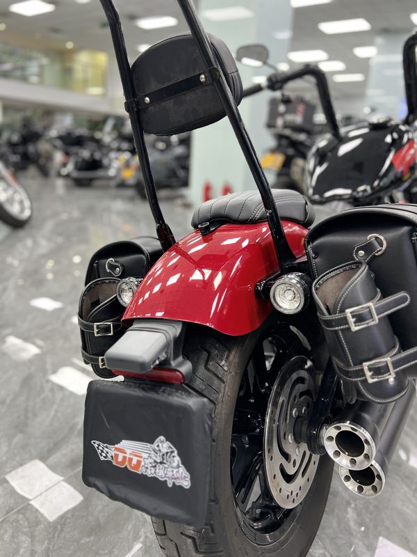 二手哈雷戴维森街霸 Street Bob