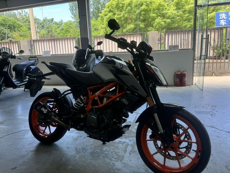 二手KTMR2R390 Duke