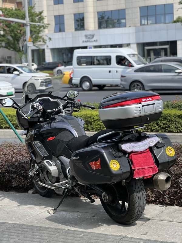 二手贝纳利1200GT