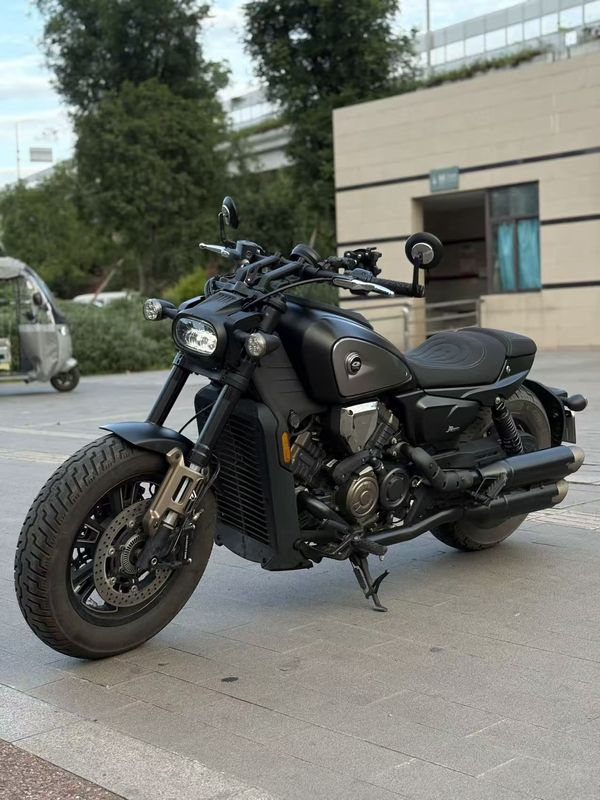 二手QJMOTOR闪600