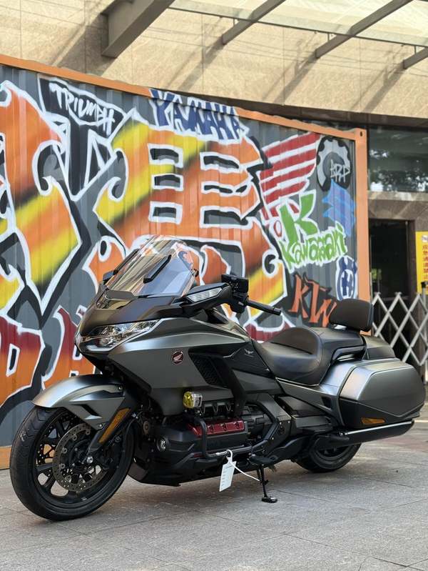 二手本田Gold Wing GL 1800 F6B