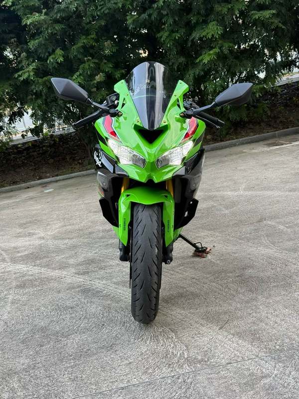 二手川崎ZX-4R