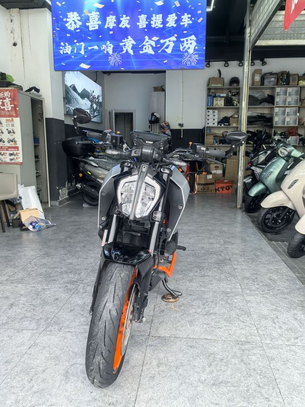 二手KTMR2R390 Duke