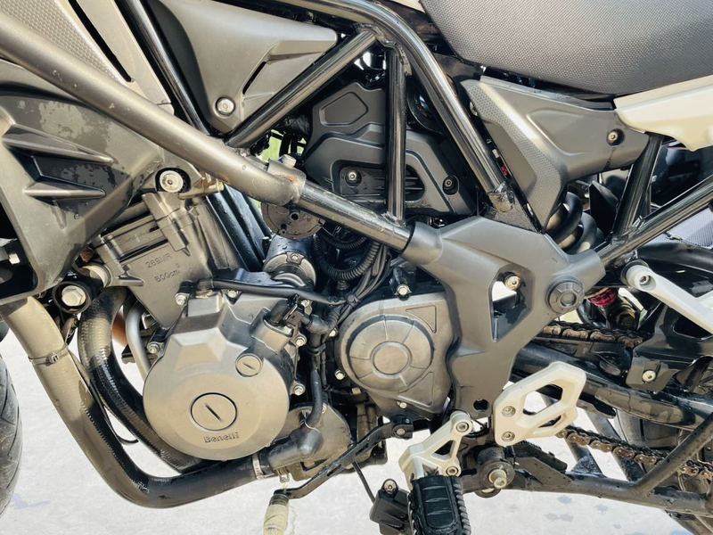 二手贝纳利金鹏 TRK502