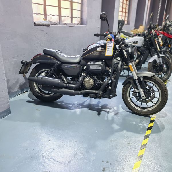 二手QJMOTOR闪300