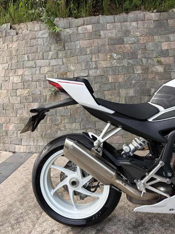 二手张雪机车500RR