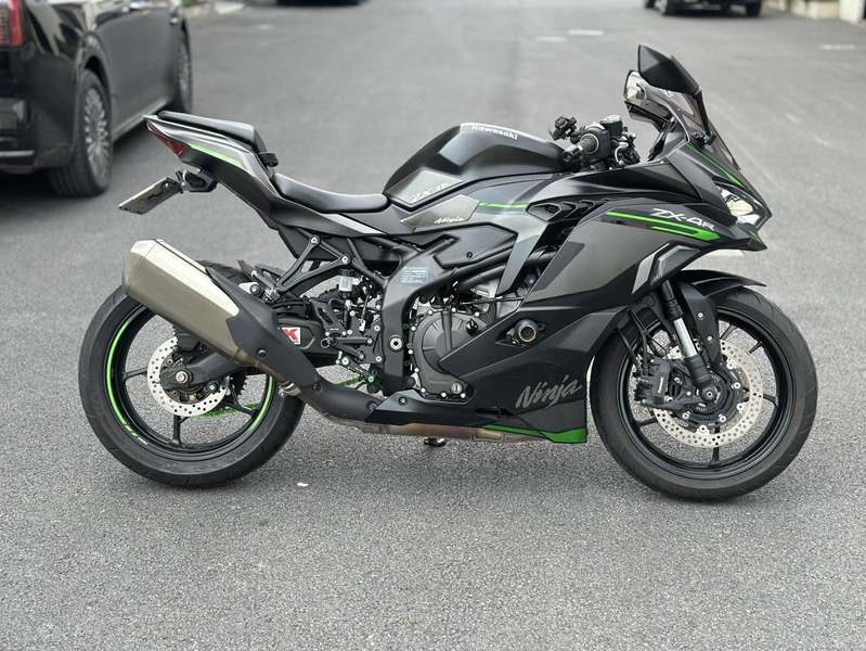 二手川崎ZX-4R