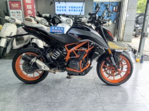 二手KTMR2R390 Duke
