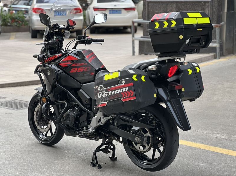 二手豪爵铃木DL250
