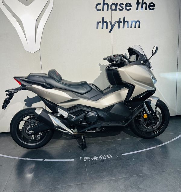 二手本田NSS750