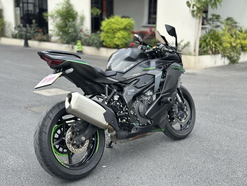 二手川崎ZX-4R