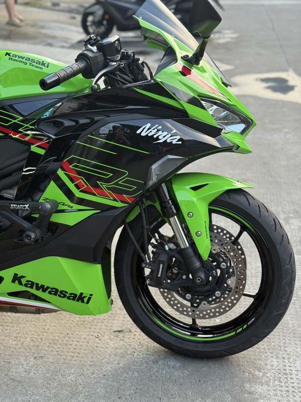 二手川崎ZX-4R