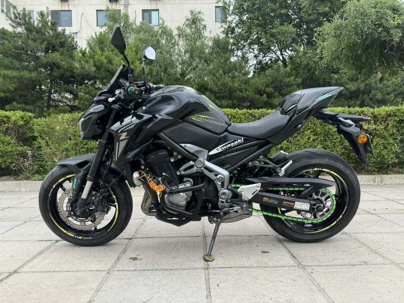 二手川崎Z900