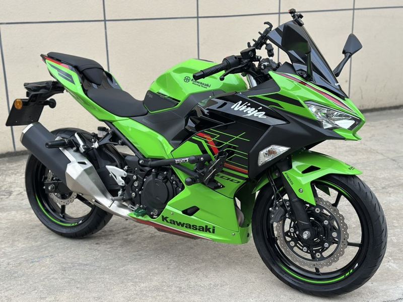 二手川崎Ninja 400