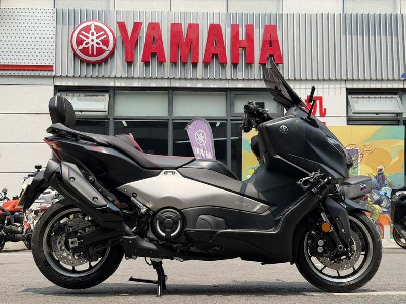 二手雅马哈TMAX