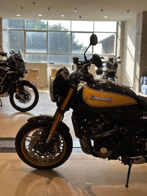 二手川崎Z900RS