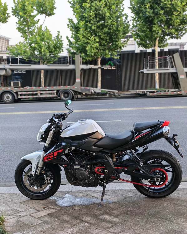 二手贝纳利TNT600i