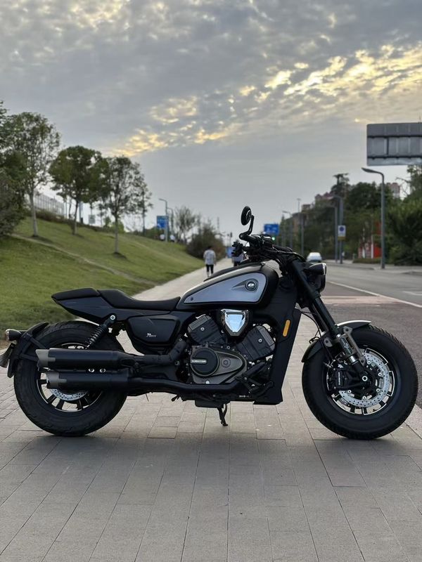 二手QJMOTOR闪600