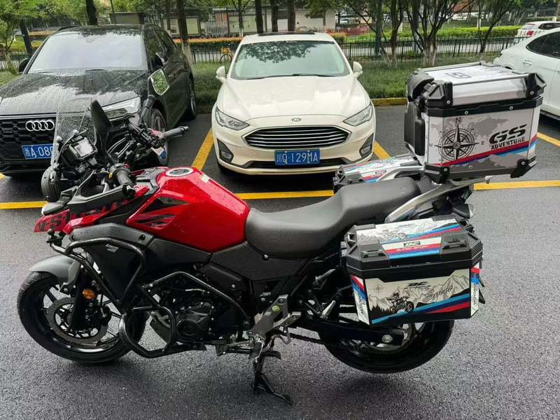 二手豪爵铃木DL250