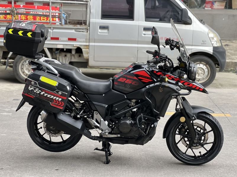 二手豪爵铃木DL250