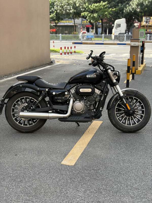 二手奔达Rock300 灰石