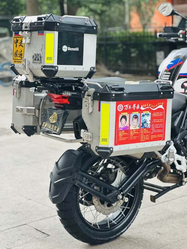 二手贝纳利金鹏 TRK502