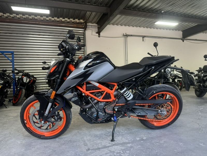 二手KTMR2R390 Duke